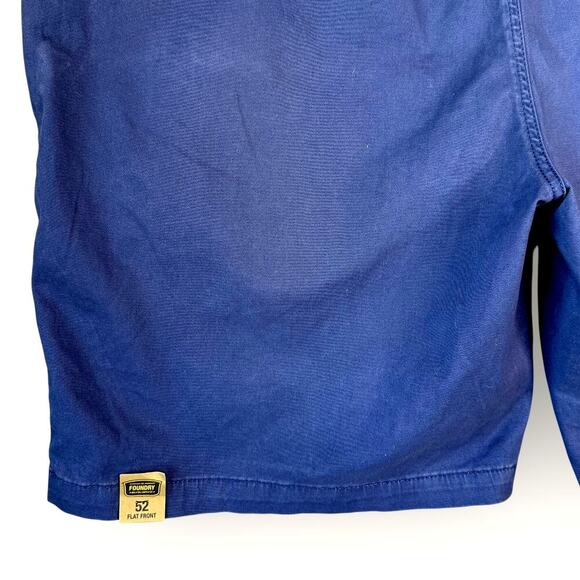 Foundry Casual Comfort Stretch Chino Shorts Classic Flat Front Men Size 52 Blue - Picture 10 of 15
